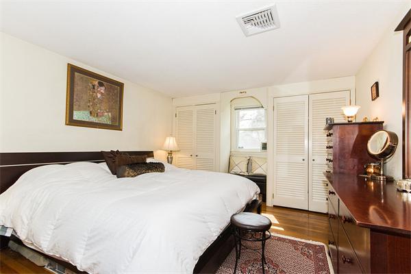 11 Tanglewood Road Needham, MA 02494 - Photo 17 of 29 Gallery Image 17