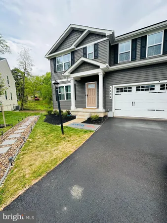 $2,400 | 1104 Shumi Court, Capitol Heights, MD 20743