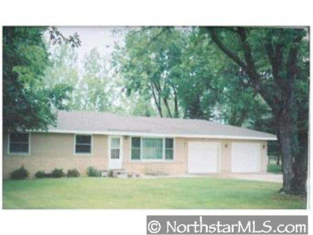 1095 County Rd H2 East St. Paul, MN 55127 - Photo 1 of 7 Gallery Image 1