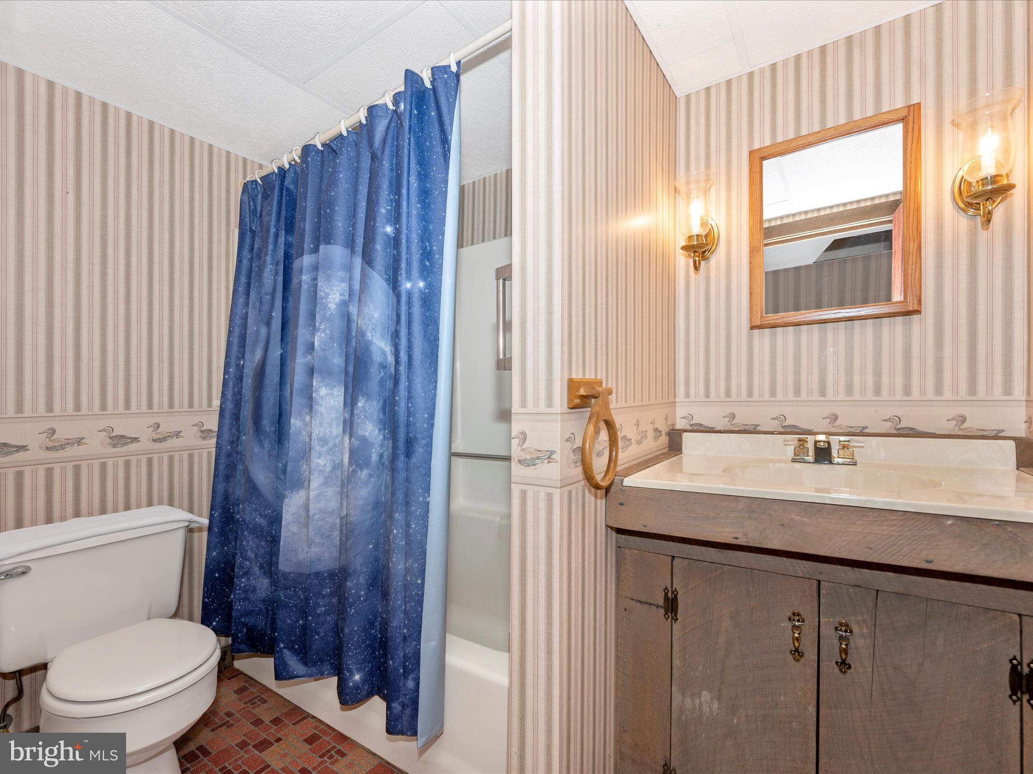 40 Georgetown Road Walkersville, MD 21793 - Photo 33 of 52 Lower Level Bathroom