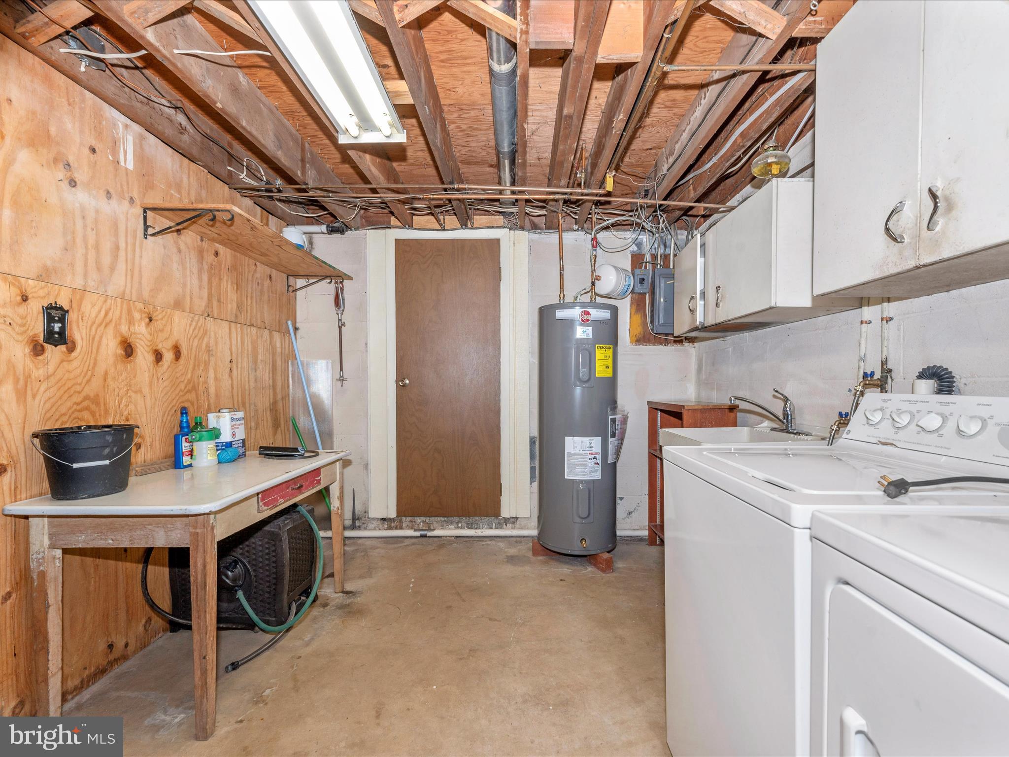 40 Georgetown Road Walkersville, MD 21793 - Photo 34 of 52 Laundry Room