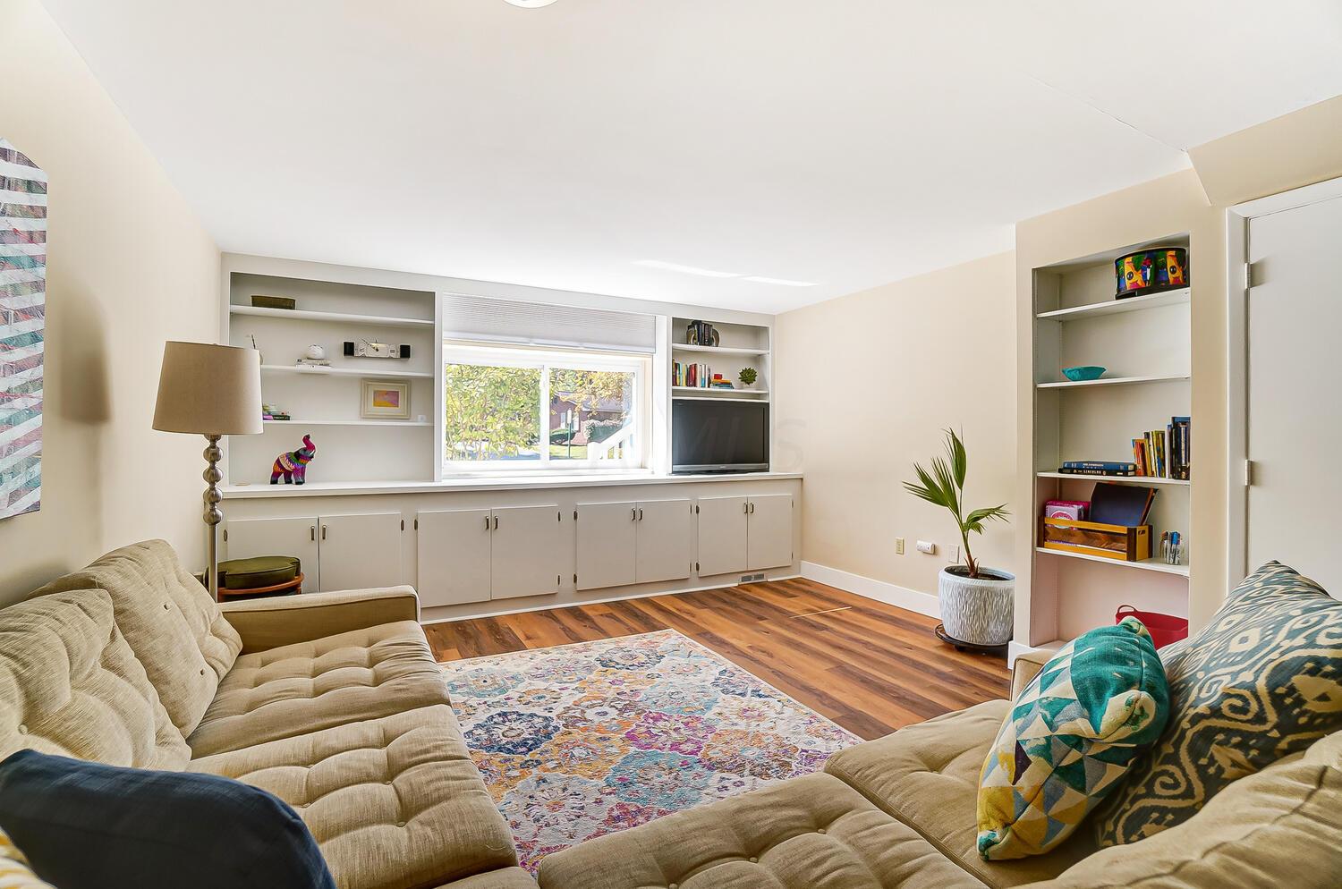 2811 Halstead Road Columbus, OH 43221 - Photo 46 of 64 50042820-049_web