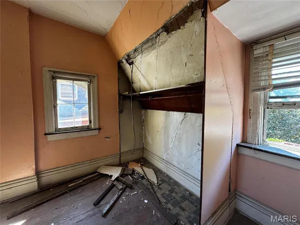 $39,900 | 5174 Cabanne Avenue, St. Louis, MO 63113