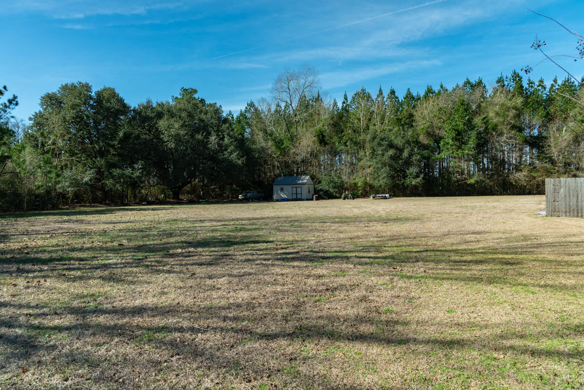 1531 Stokes Road Walterboro, SC 29488 - Photo 4 of 49 DSC_4077