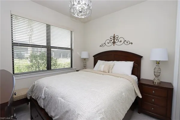 $10,000 | 9842 Everglades Boulevard North, Naples, FL 34120