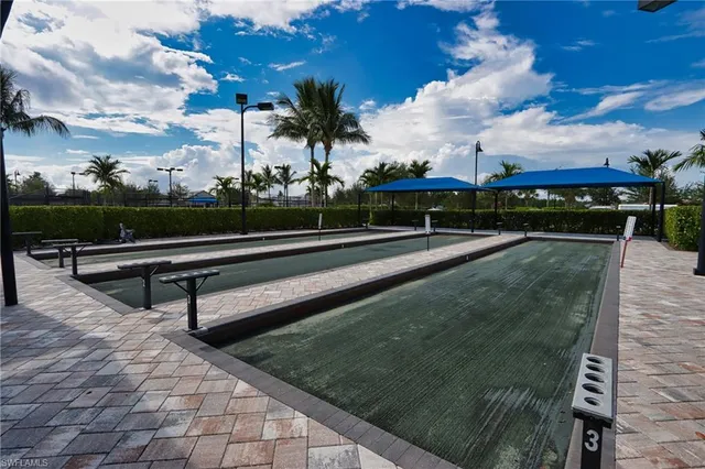 a view of a terrace with sitting area