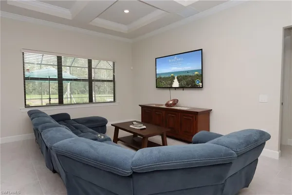 $10,000 | 9842 Everglades Boulevard North, Naples, FL 34120