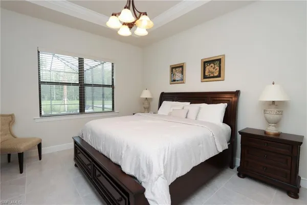 $10,000 | 9842 Everglades Boulevard North, Naples, FL 34120