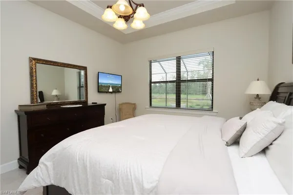 $10,000 | 9842 Everglades Boulevard North, Naples, FL 34120