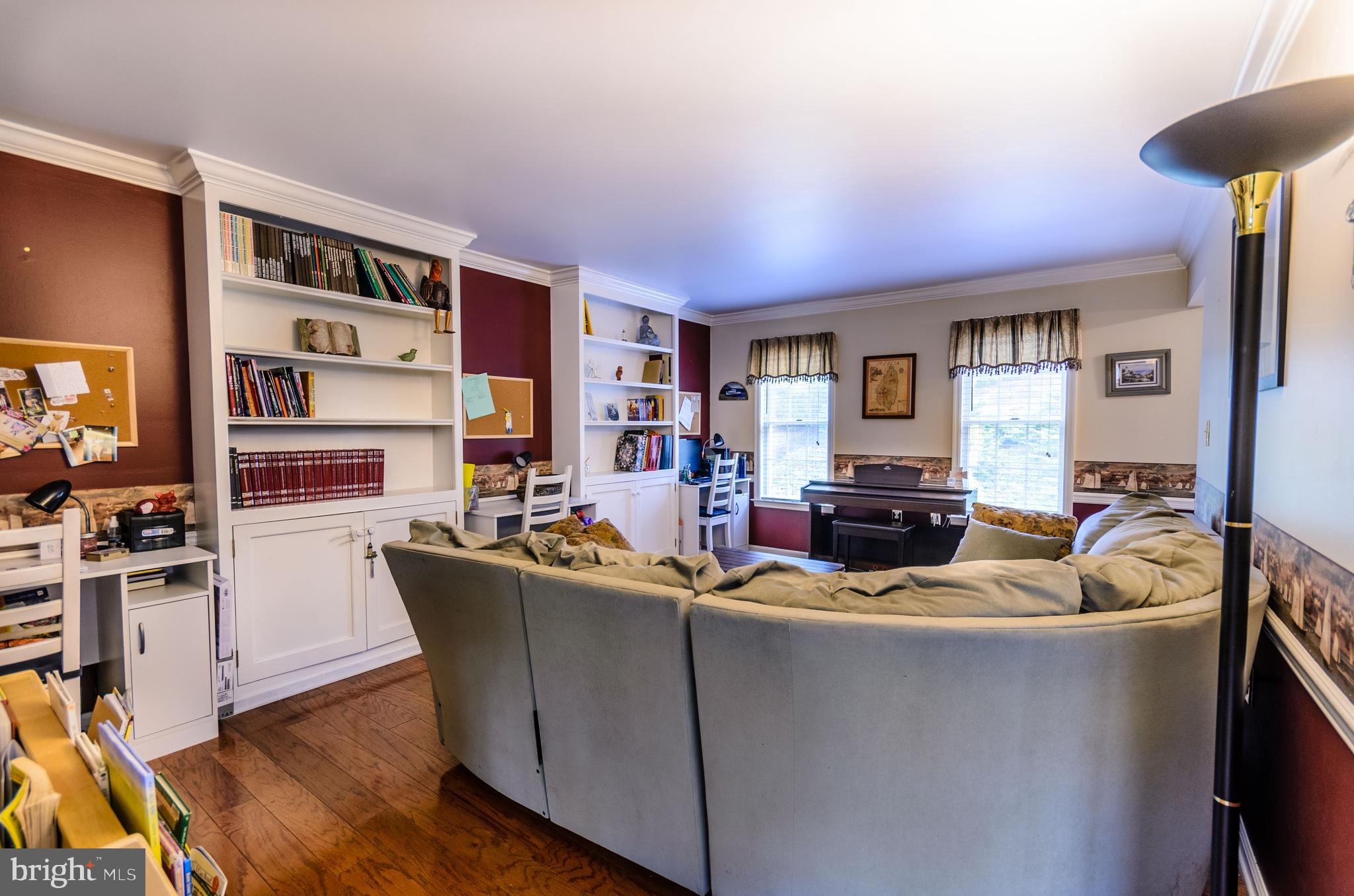 33 Manor Road York, PA 17403 - Photo 11 of 34 Gallery Image 11