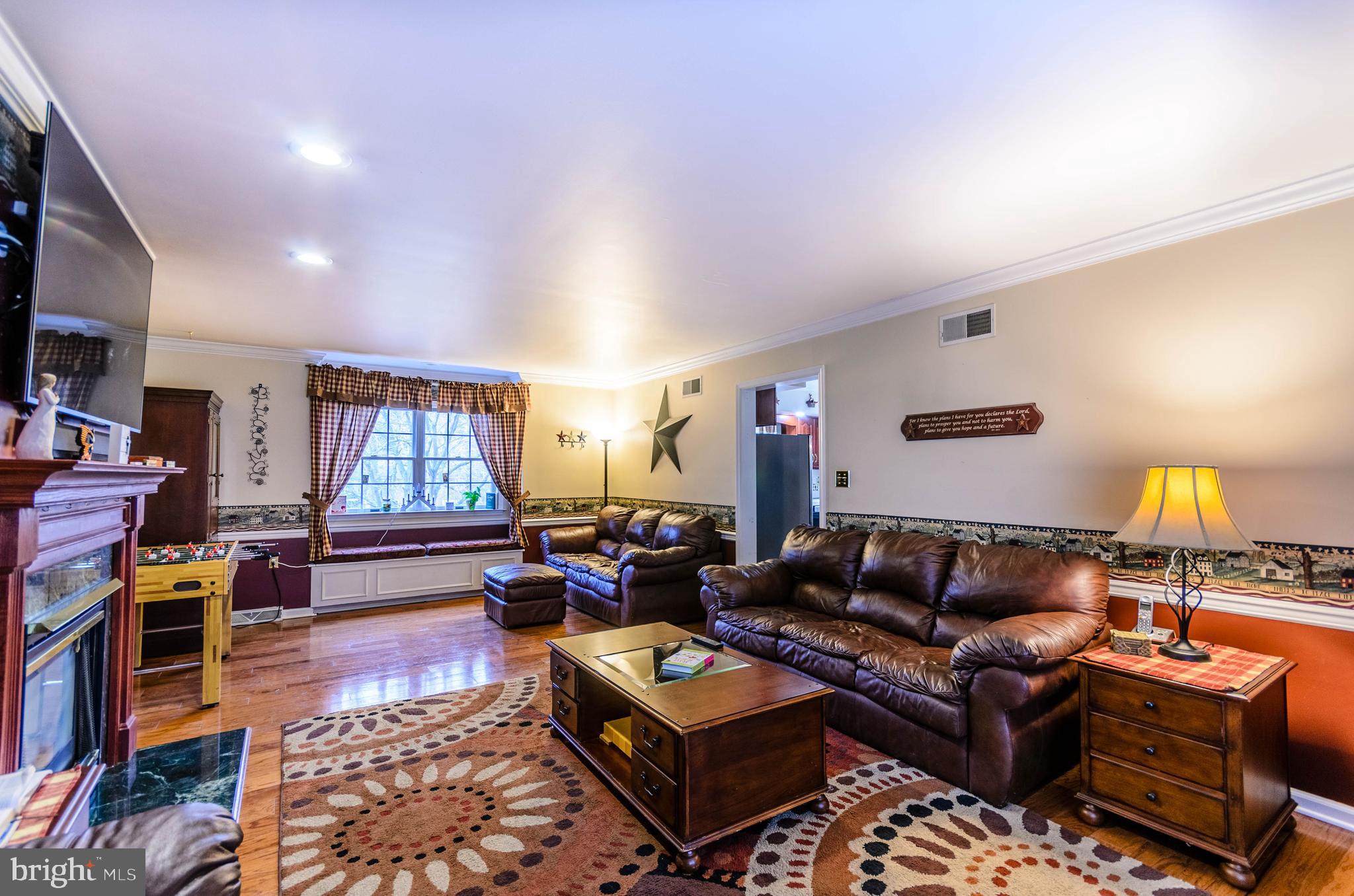 33 Manor Road York, PA 17403 - Photo 12 of 34 Gallery Image 12
