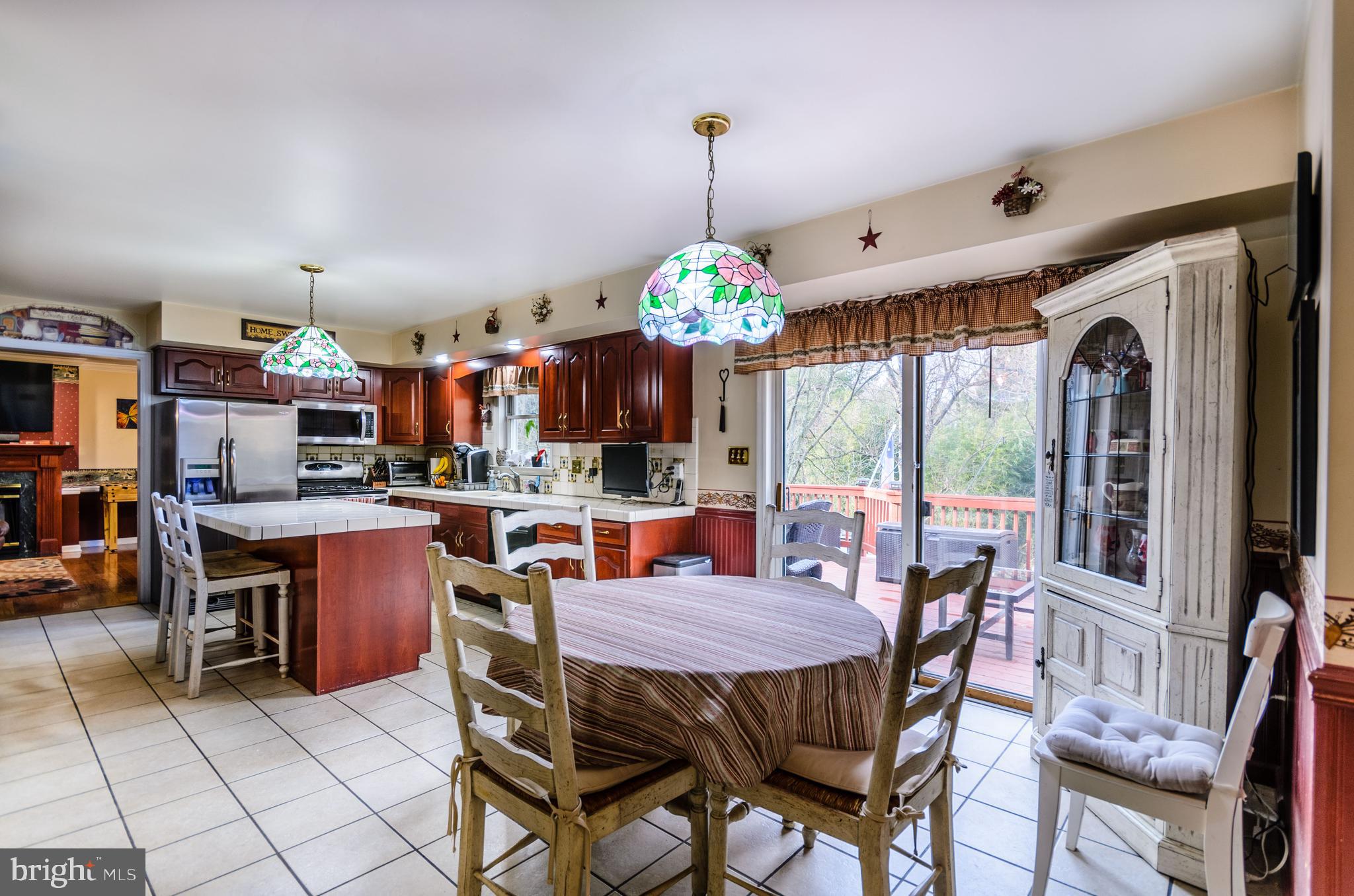 33 Manor Road York, PA 17403 - Photo 7 of 34 Gallery Image 7