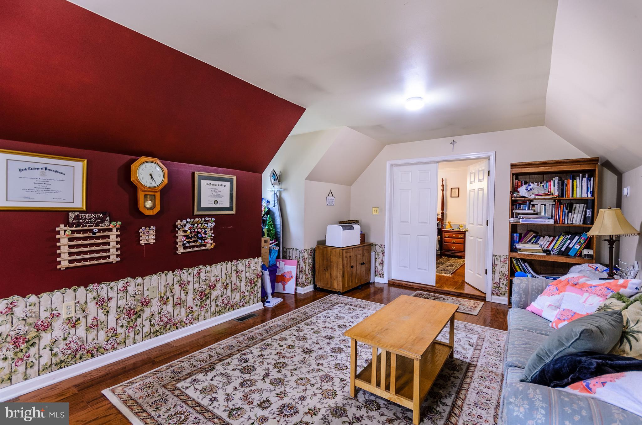 33 Manor Road York, PA 17403 - Photo 10 of 34 Gallery Image 10