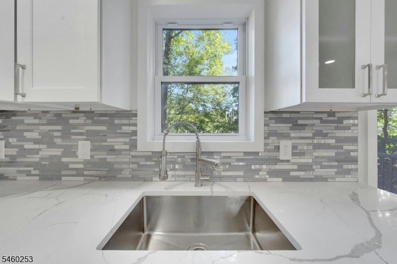 39 Woodcrest Road Boonton, NJ 07005 - Photo 14 of 41 Gallery Image 14