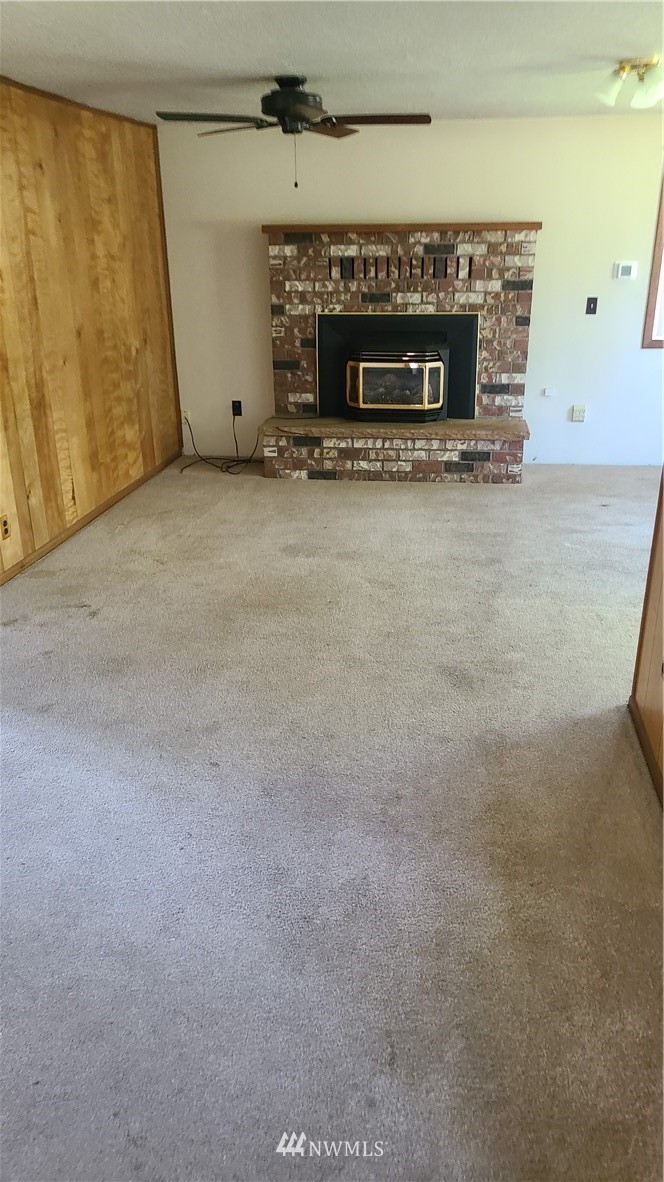 713 F F & S Grade Road Sedro-Woolley, WA 98284 - Photo 6 of 13 Gallery Image 6
