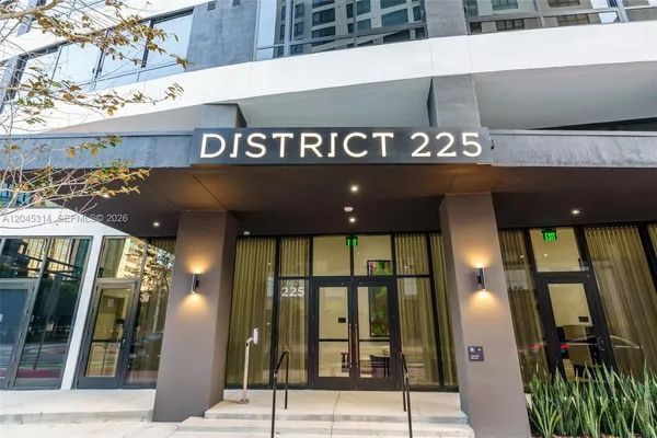 $550,000 | 225 North Miami Avenue, Unit 1102, Miami, FL 33128