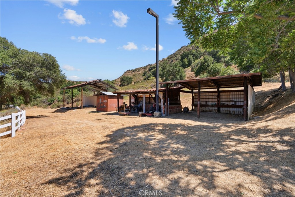 27772 Parker Road Castaic, CA 91384 - Photo 28 of 31
