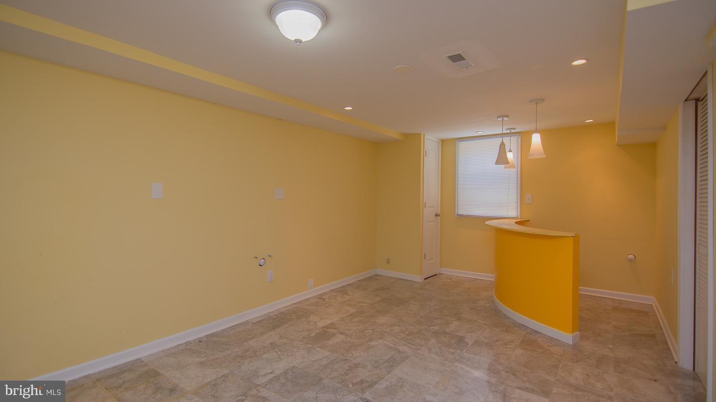 6023 Dinwiddie Street Springfield, VA 22150 - Photo 22 of 44