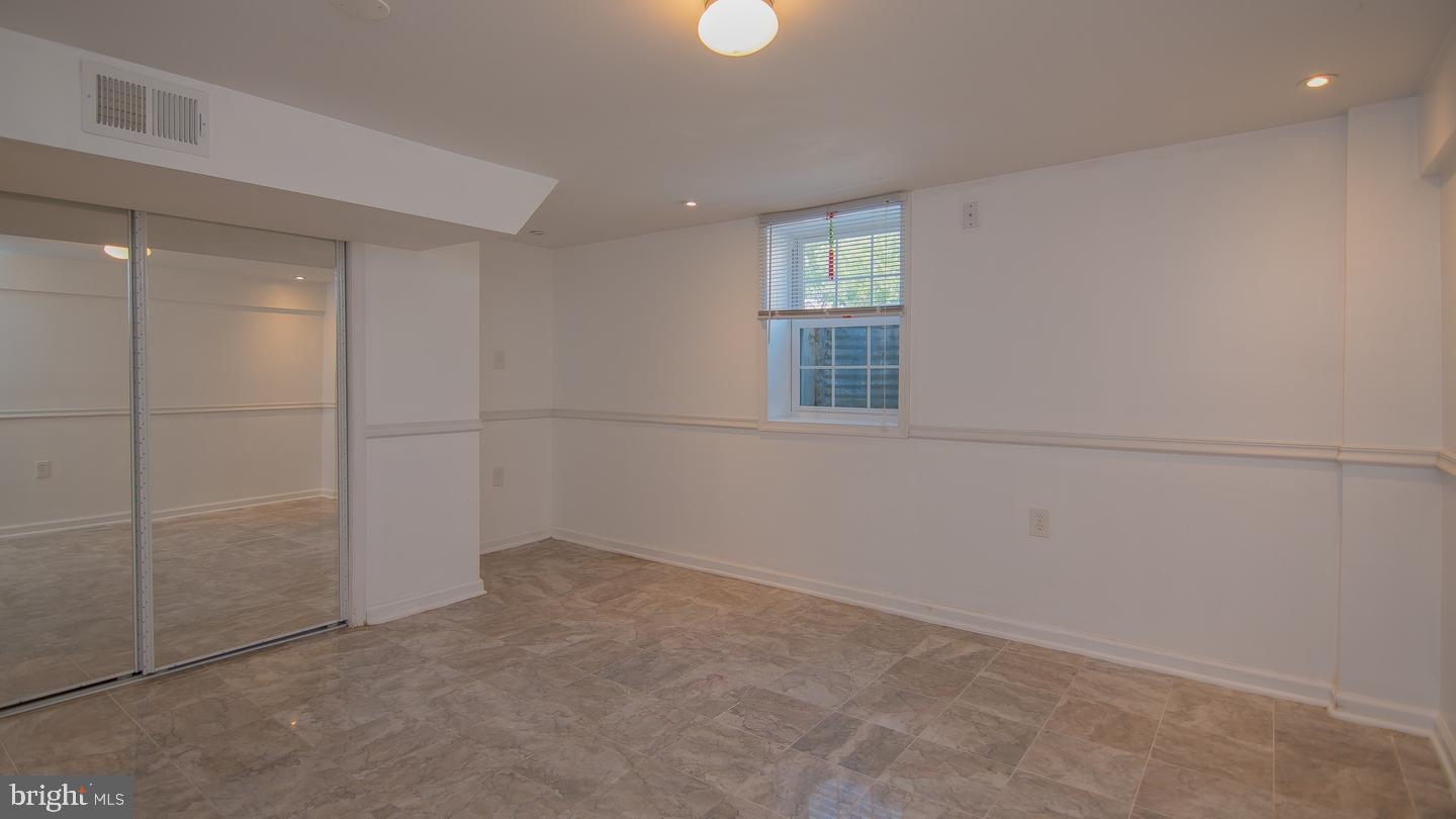 6023 Dinwiddie Street Springfield, VA 22150 - Photo 28 of 44
