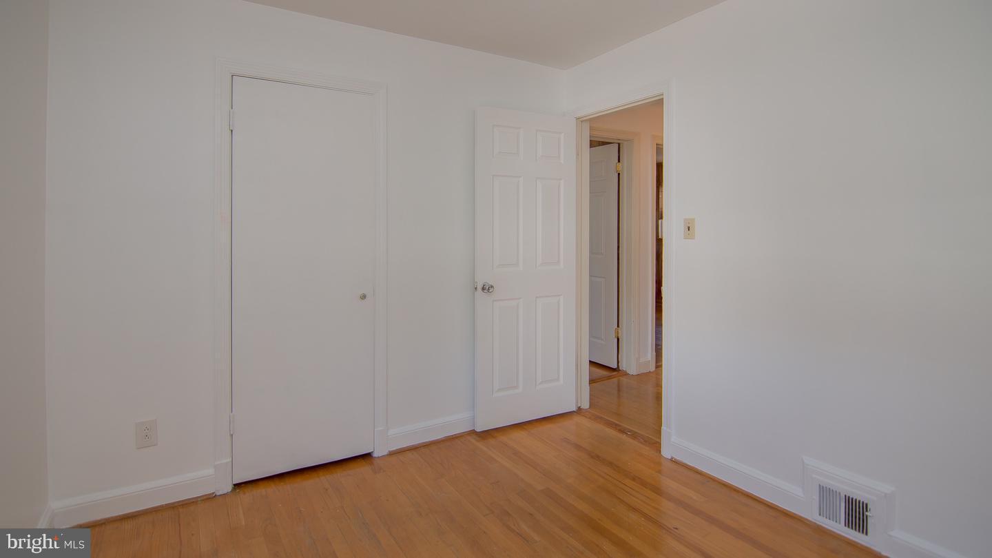 6023 Dinwiddie Street Springfield, VA 22150 - Photo 29 of 44