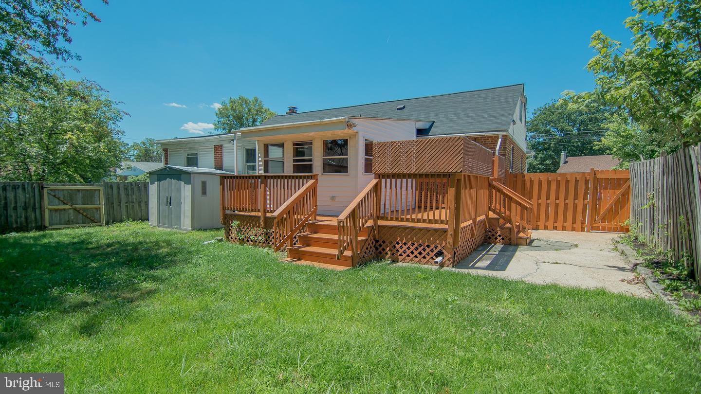 6023 Dinwiddie Street Springfield, VA 22150 - Photo 37 of 44