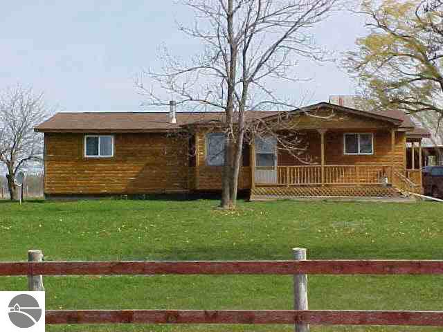 7636 Curtis Road Hale, MI 48739 - Photo 1 of 13 1751173.JPG