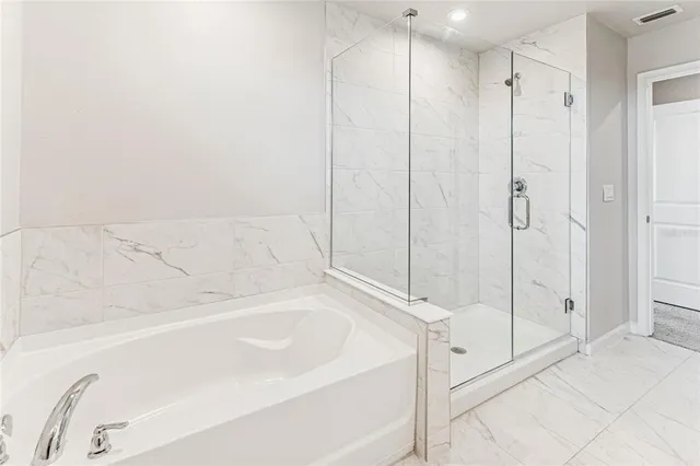 $769,900 | 19780 Blue Pond Drive, Lutz, FL 33558