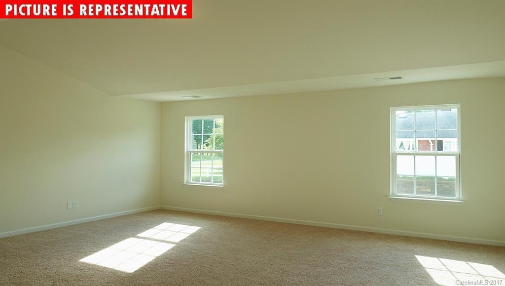 5307 Oakdale Ridge Road Charlotte, NC 28216 - Photo 11 of 14 Gallery Image 11
