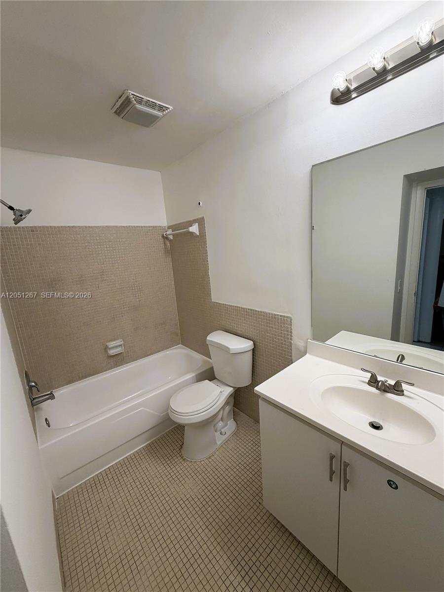 7340 Southwest 82nd Street, Unit C205 Miami, FL 33143 - Photo 8 of 18