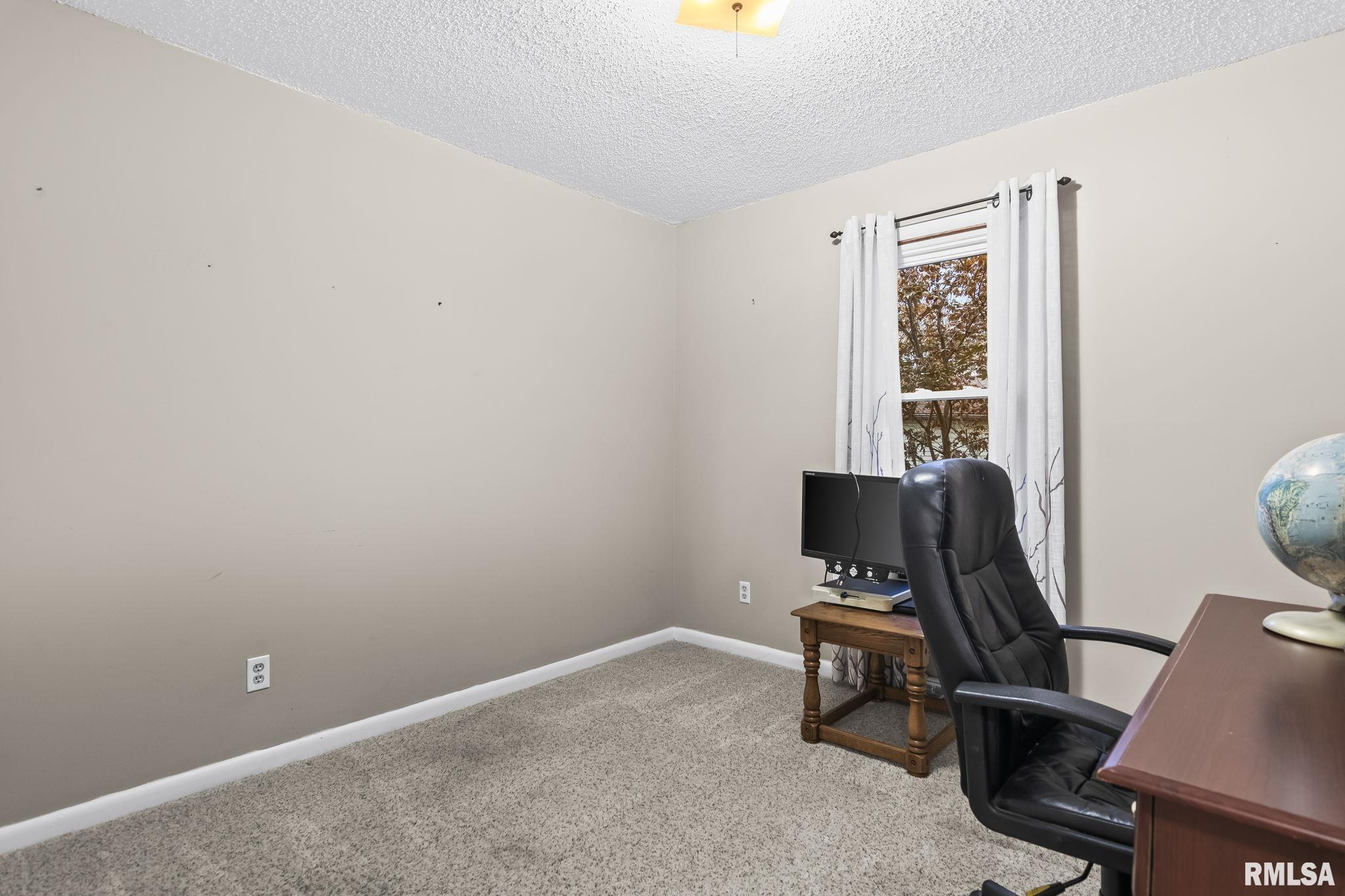 217 Walnut Valley Drive Springfield, IL 62707 - Photo 21 of 31