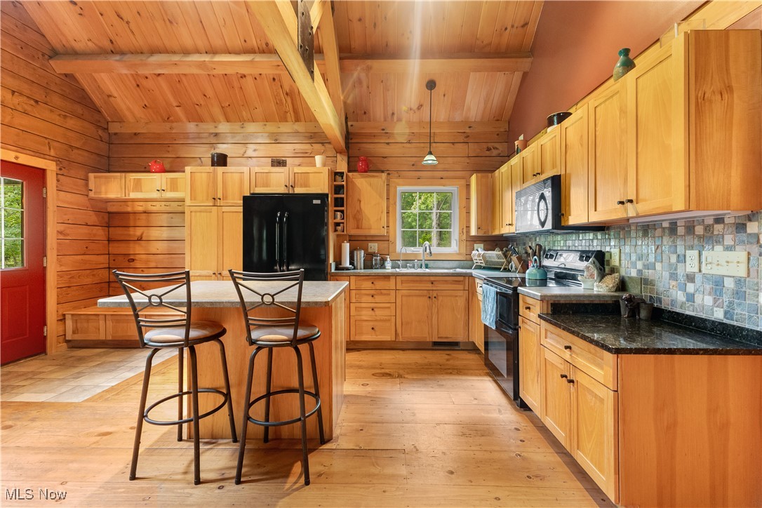 6352 Metz Road New Middletown, OH 44442 - Photo 4 of 16 Gallery Image 4