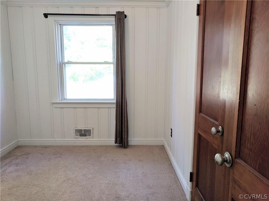 2806 Kenmore Road Henrico, VA 23228 - Photo 8 of 9 Gallery Image 8