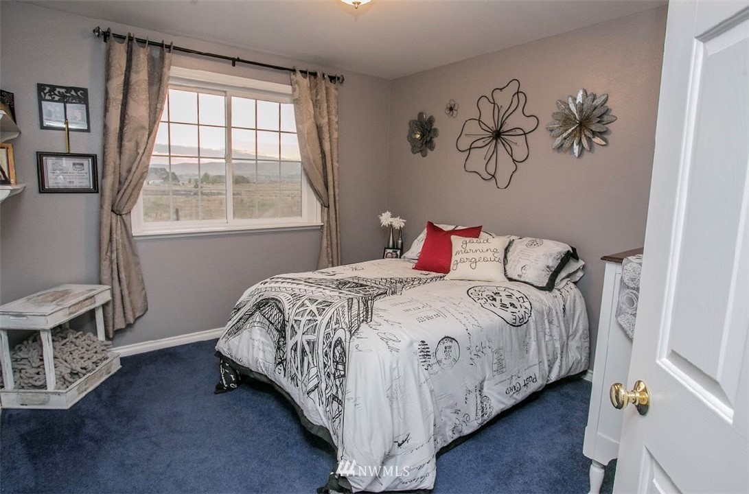 10802 Dodson Road Northwest Ephrata, WA 98823 - Photo 16 of 20 Gallery Image 16