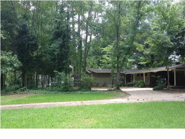 5437 Ridgewood Road Jackson, MS 39211 - Photo 1 of 15 Photo 1