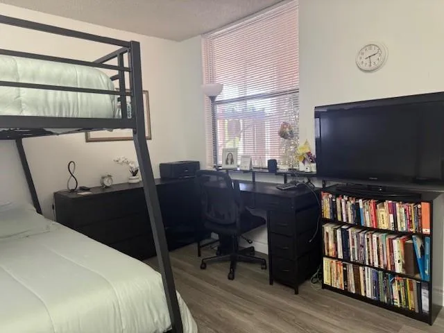 $2,000 | 6800 Cypress Road, Unit 512, Plantation, FL 33317