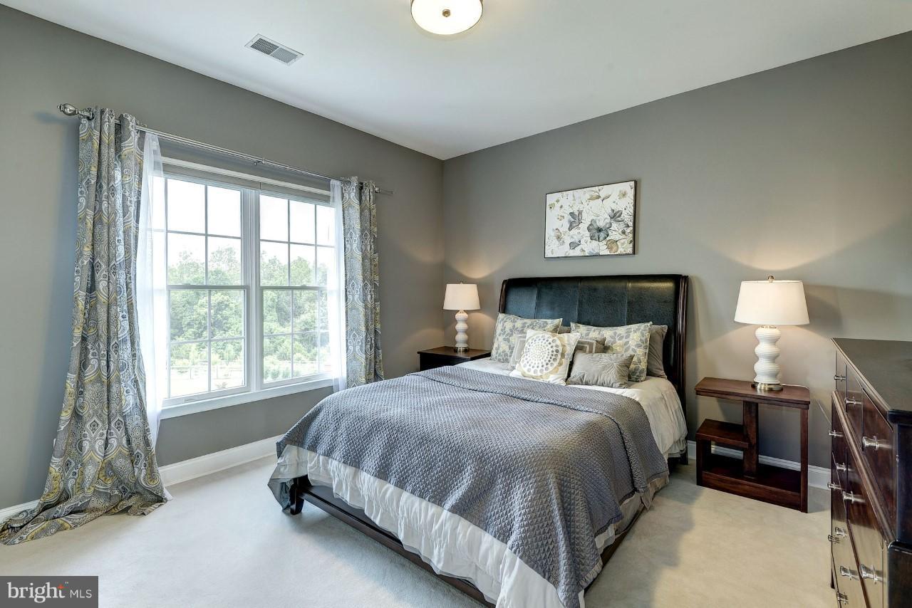 17522 Kinloch Ridge Court Leesburg, VA 20175 - Photo 21 of 30 Bedroom 1