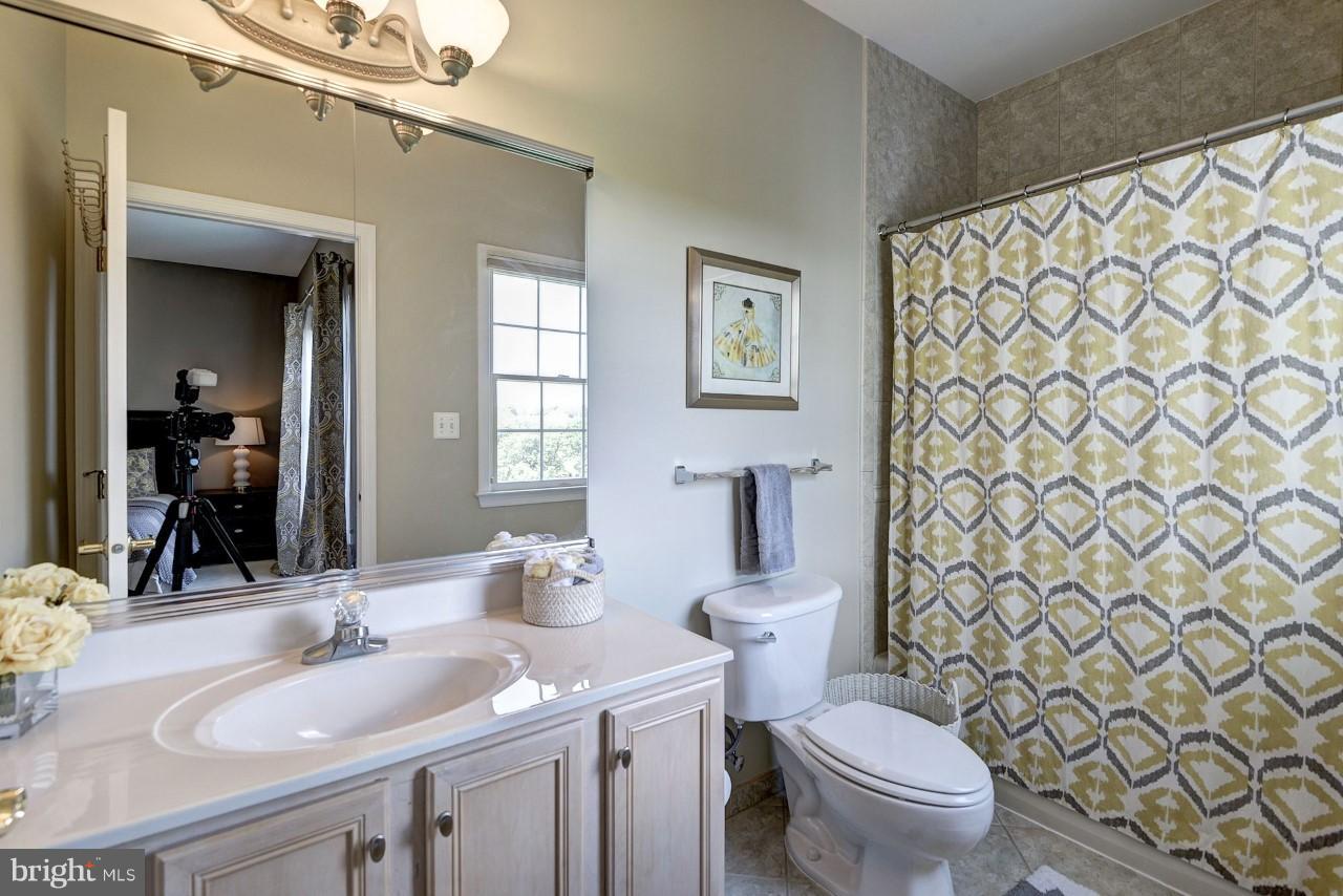17522 Kinloch Ridge Court Leesburg, VA 20175 - Photo 22 of 30 Bath 1