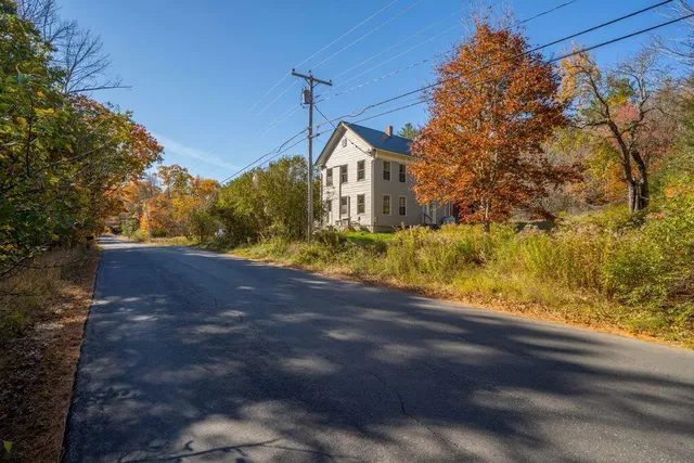 $399,999 | 192 Turkey Lane, Winthrop, ME 04364