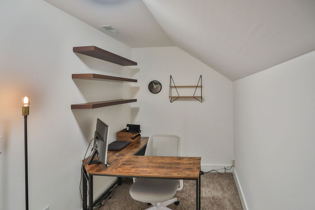 13 Sycamore Ridge West Burns, TN 37029 - Photo 20 of 24 a view of workspace with furniture