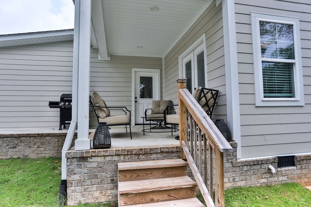 13 Sycamore Ridge West Burns, TN 37029 - Photo 23 of 24 a view of deck with patio
