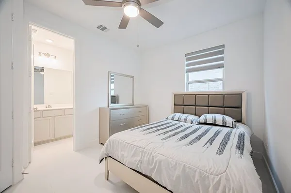 $3,999 | 18311 Licola Mdw Lane, Richmond, TX 77407