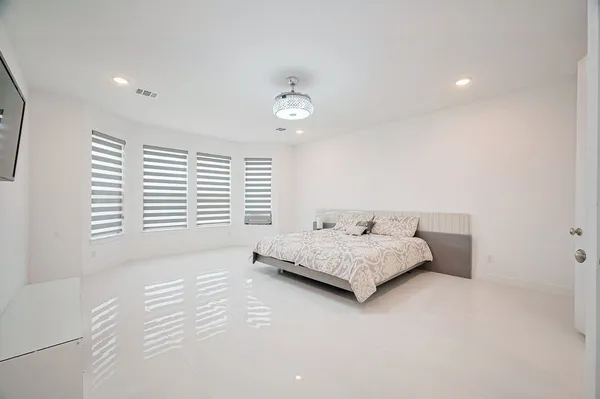 $3,999 | 18311 Licola Mdw Lane, Richmond, TX 77407