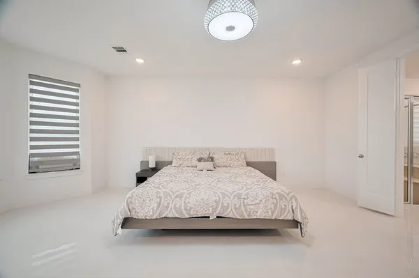 $3,999 | 18311 Licola Mdw Lane, Richmond, TX 77407