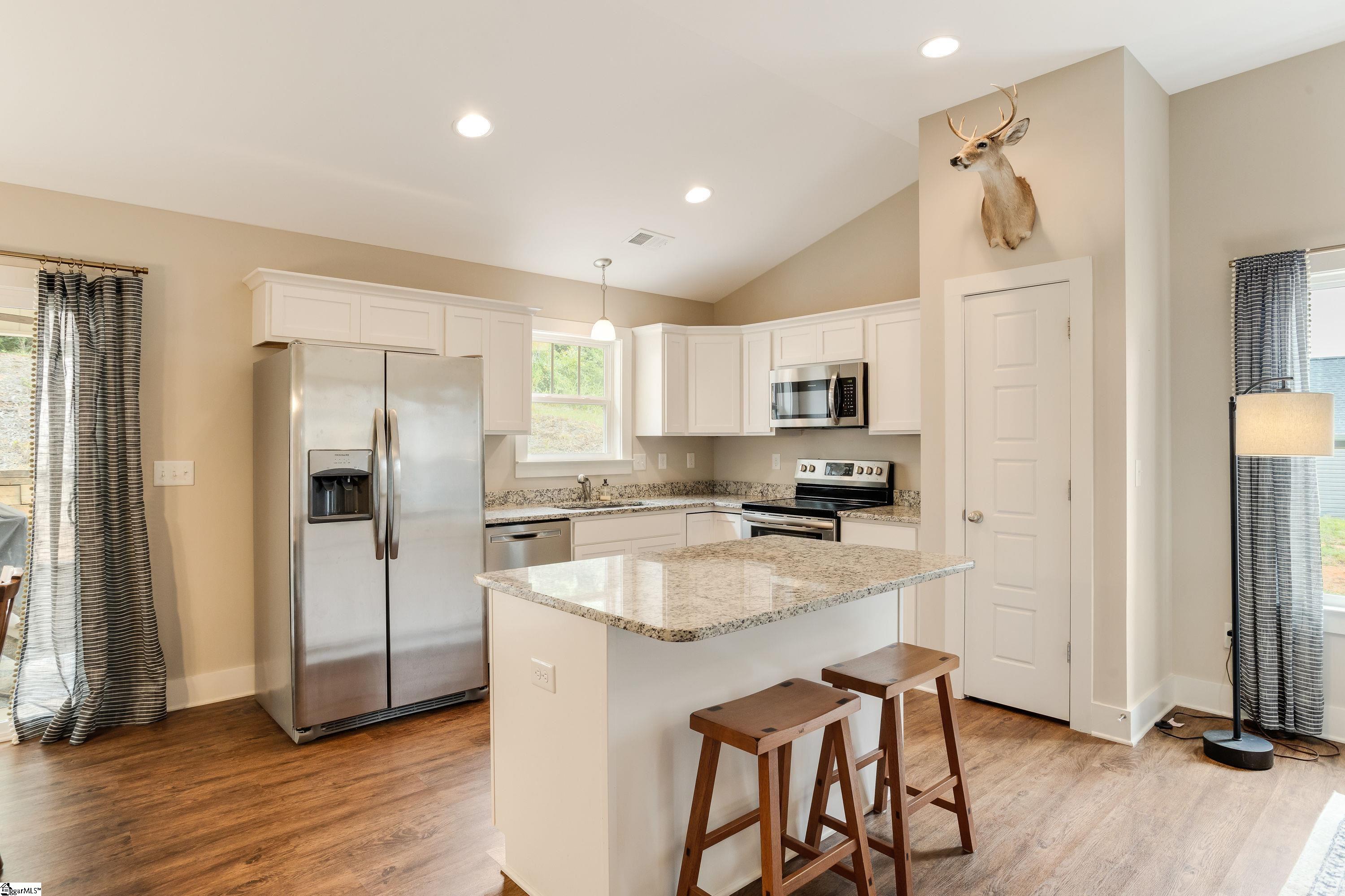 1508 Red Barn Road Liberty, SC 29657 - Photo 11 of 30 Gallery Image 11