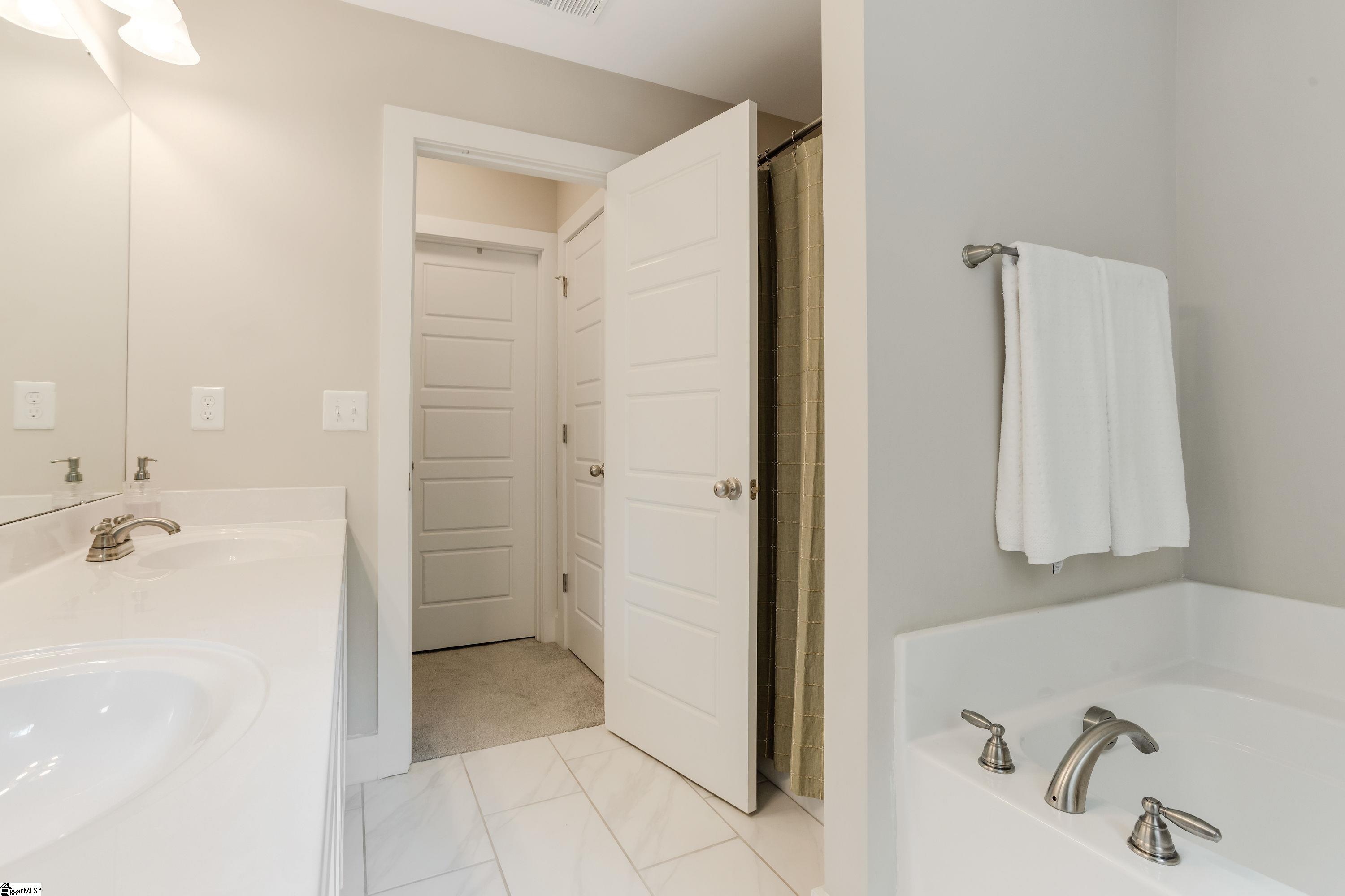 1508 Red Barn Road Liberty, SC 29657 - Photo 25 of 30 Gallery Image 25