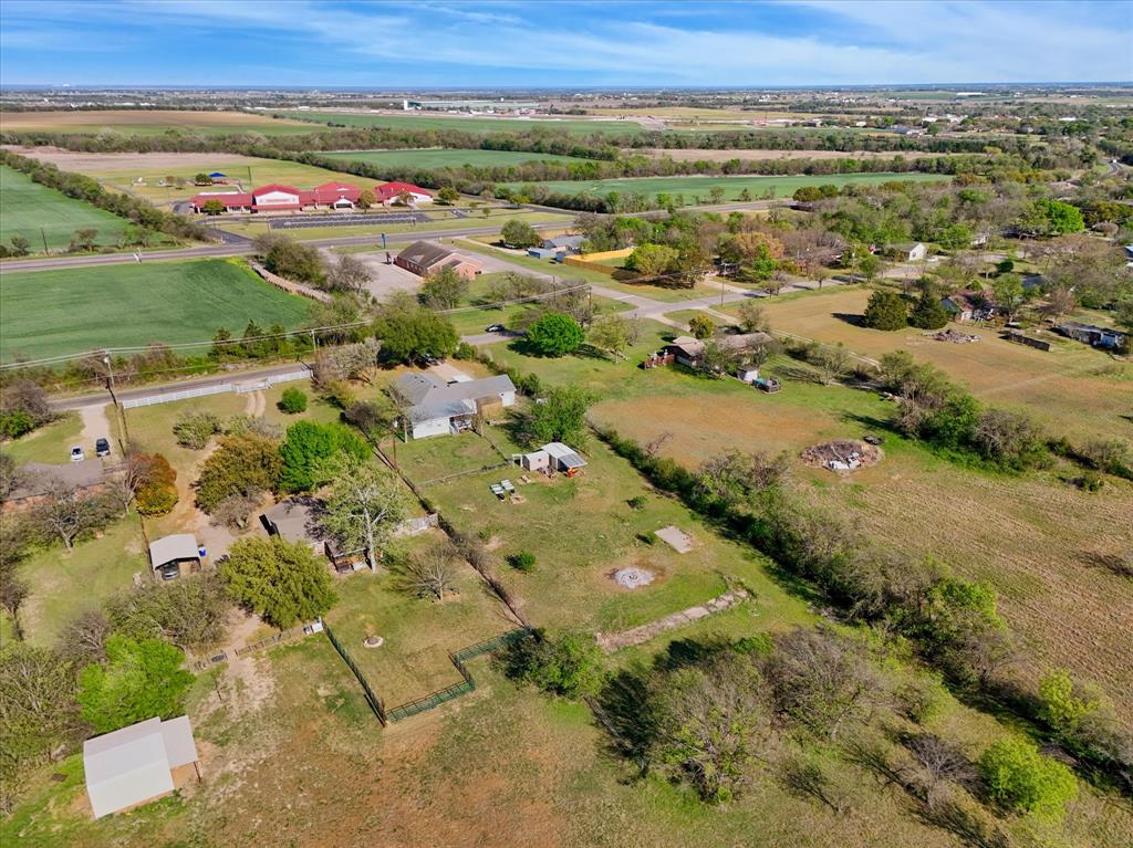 982 North Houston Street Lorena, TX 76655 - Photo 33 of 35 an aerial view of multiple house