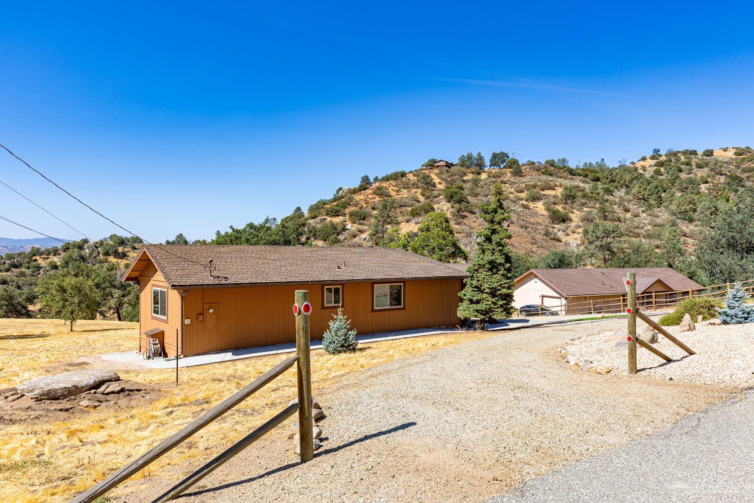 25400 Bear Valley Road Tehachapi, CA 93561 - Photo 40 of 50 Gallery Image 40