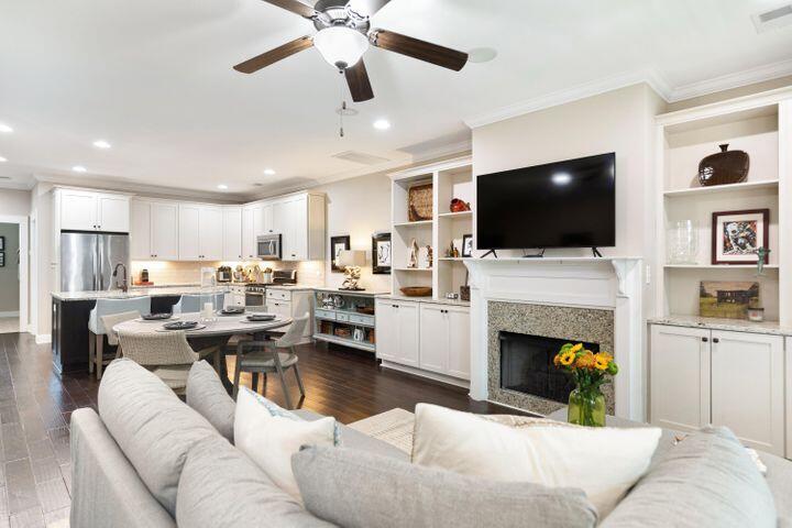 192 Slipper Shell Court Mount Pleasant, SC 29464 - Photo 6 of 21 20211104125342857512000000-o