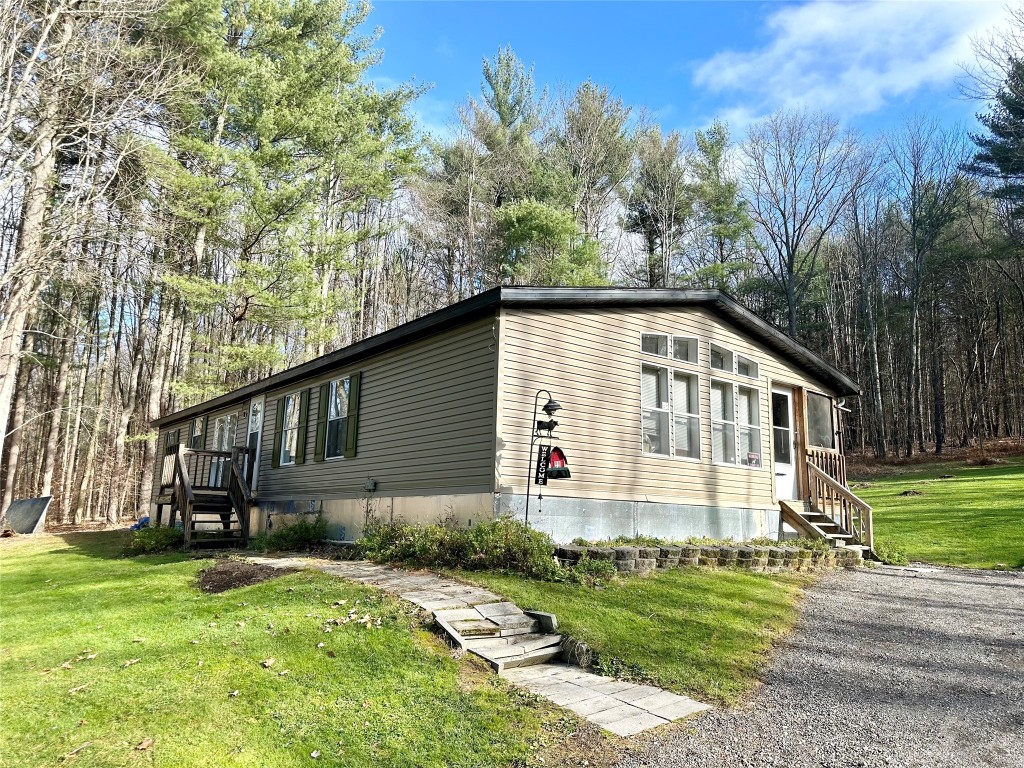 136 Alexander Road Chenango Forks, NY 13746 - Photo 1 of 32 Gallery Image 1