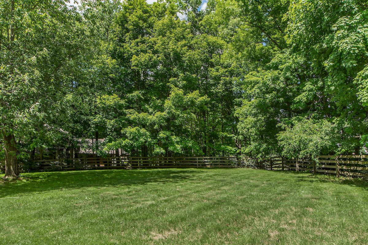 7236 South Section Line Road Delaware, OH 43015 - Photo 38 of 90
